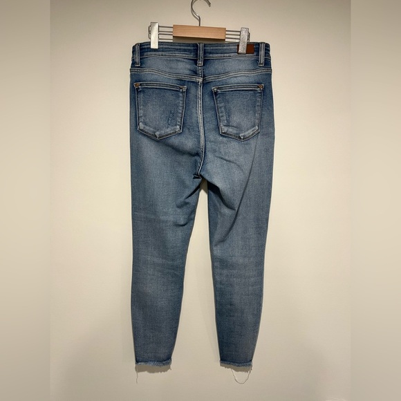 Judy Blue High Rise Distressed Blue Jeans - Picture 7 of 8